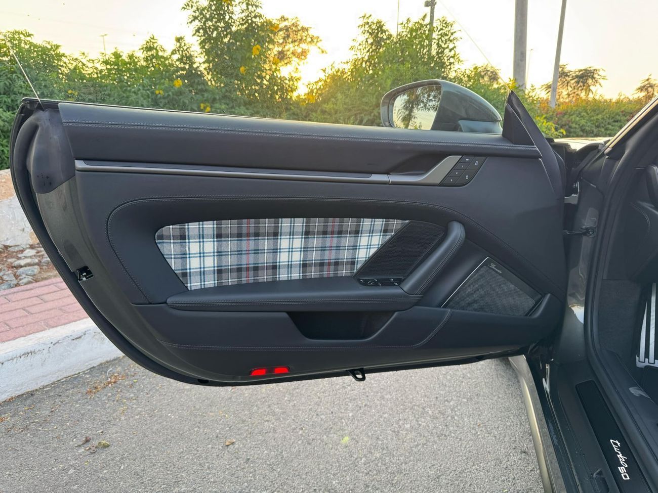 Porsche 911 Turbo 3.8L (580 HP) Coupe GERMAN SPEC BRAND NEW