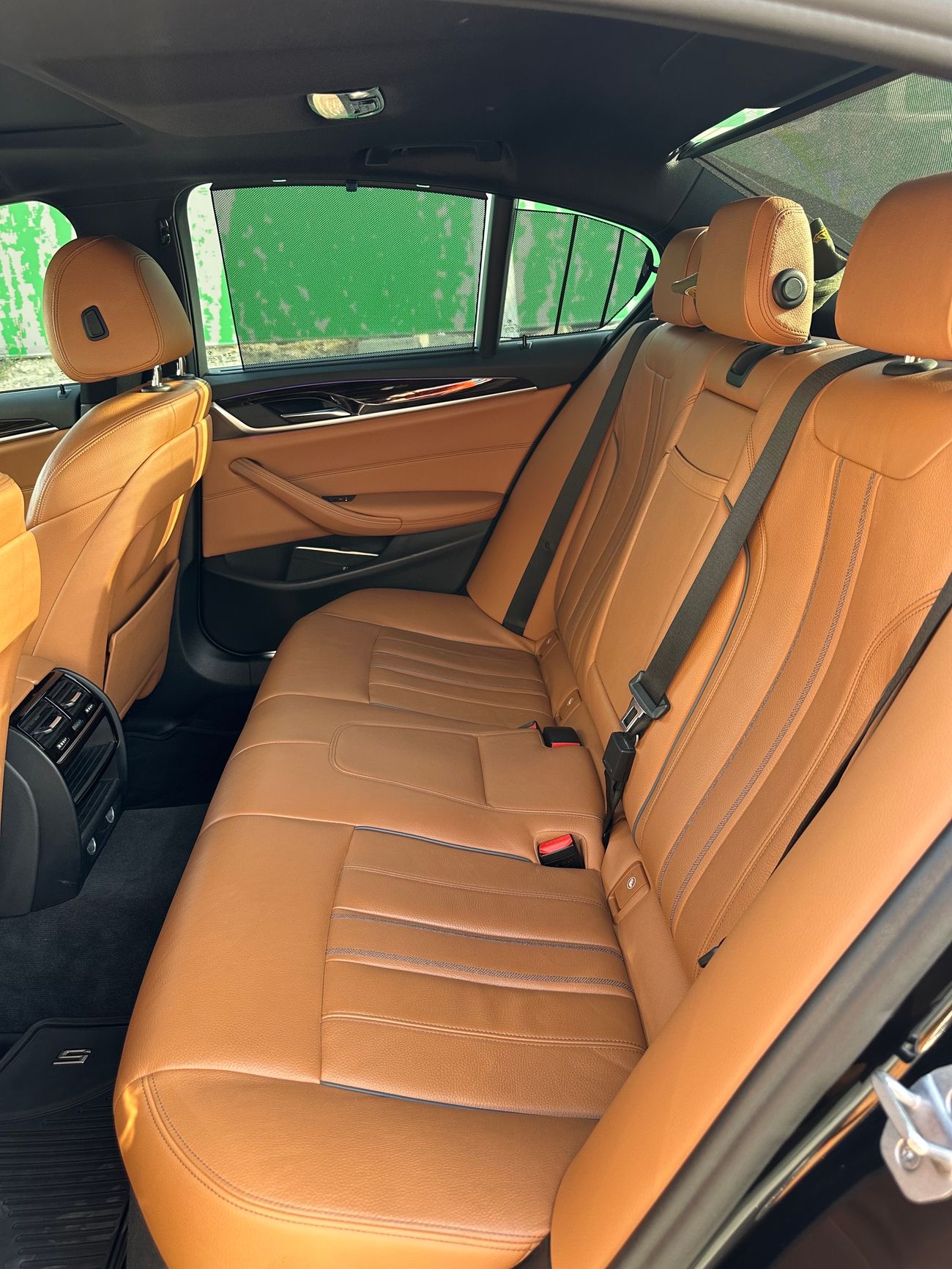 بي أم دبليو 520i