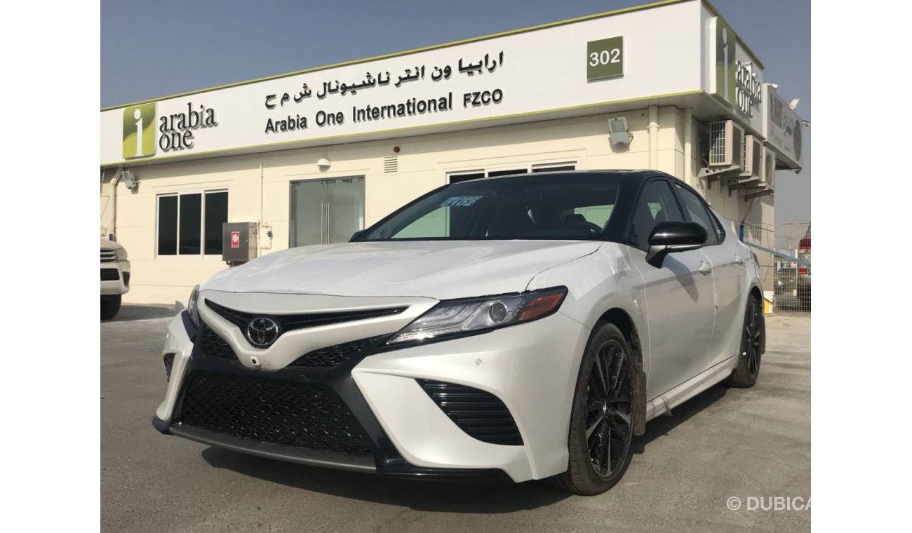 Toyota Camry V6 - 3.5L - XSE - 2018 ( BEST DEAL)