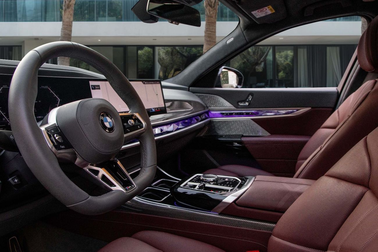 BMW 760Li 760i M-SPORT | 7,833 P.M | 0% Downpayment | WARRANTY / SERVICE!