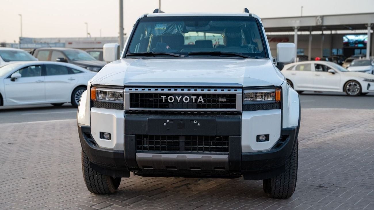 تويوتا برادو 2.8T DSL All Rounder . Four Wheel Drive , 7 Seats . 5 Door . Automatic