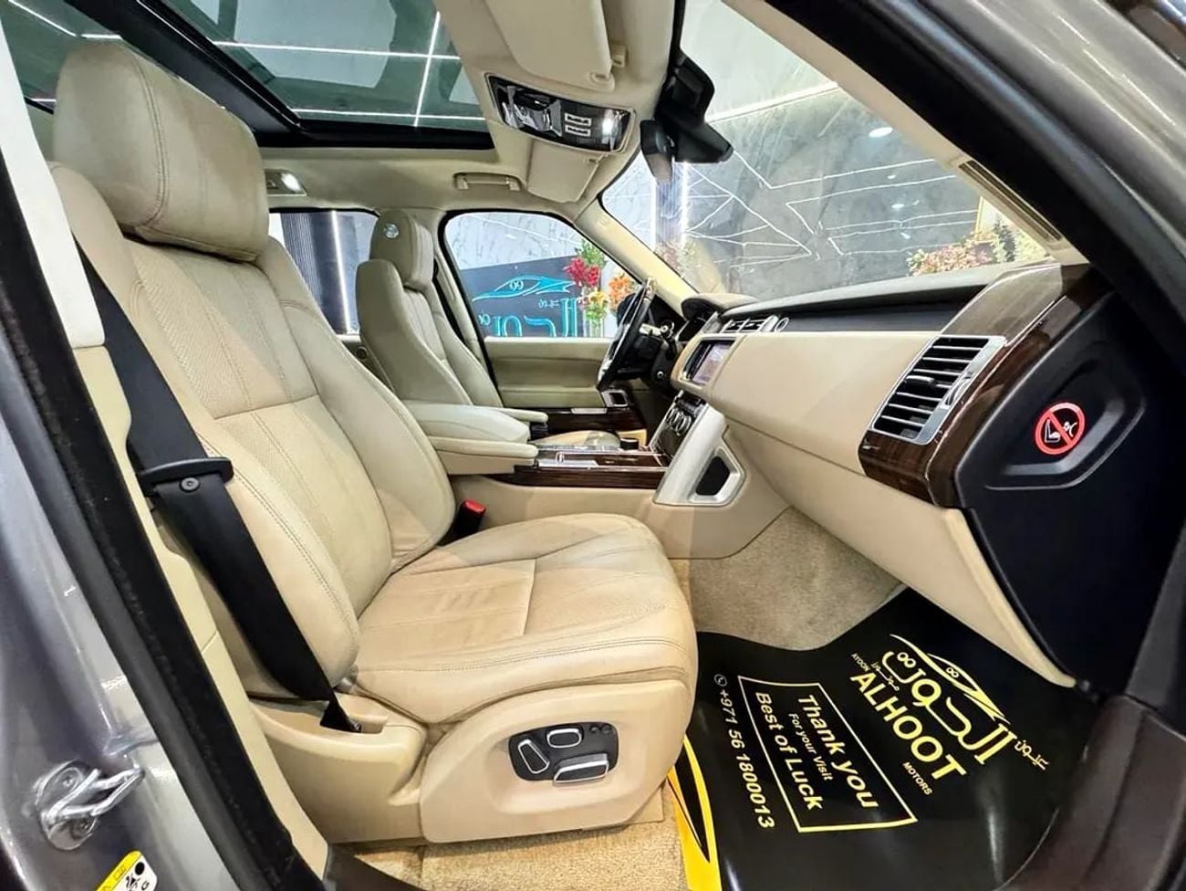 لاند روفر رينج روفر AUTOBIOGRAPHY FACELIFT RR VOGUE V8 || SUPERCHARGED || GCC || TOP RANGE II PANORAMIC|| SERVICED