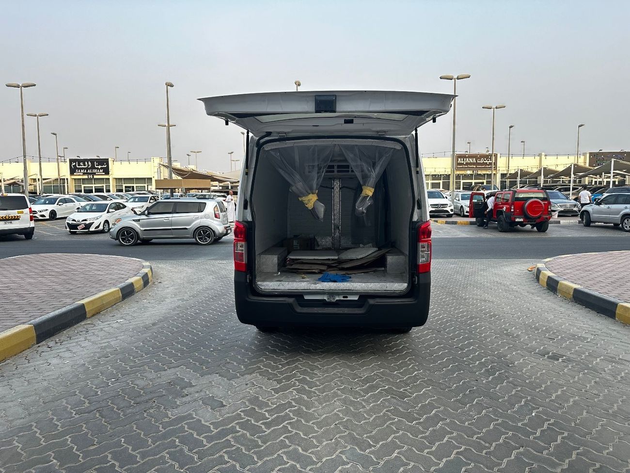 Nissan Urvan Panel Van Std GCC VAN CHILLER