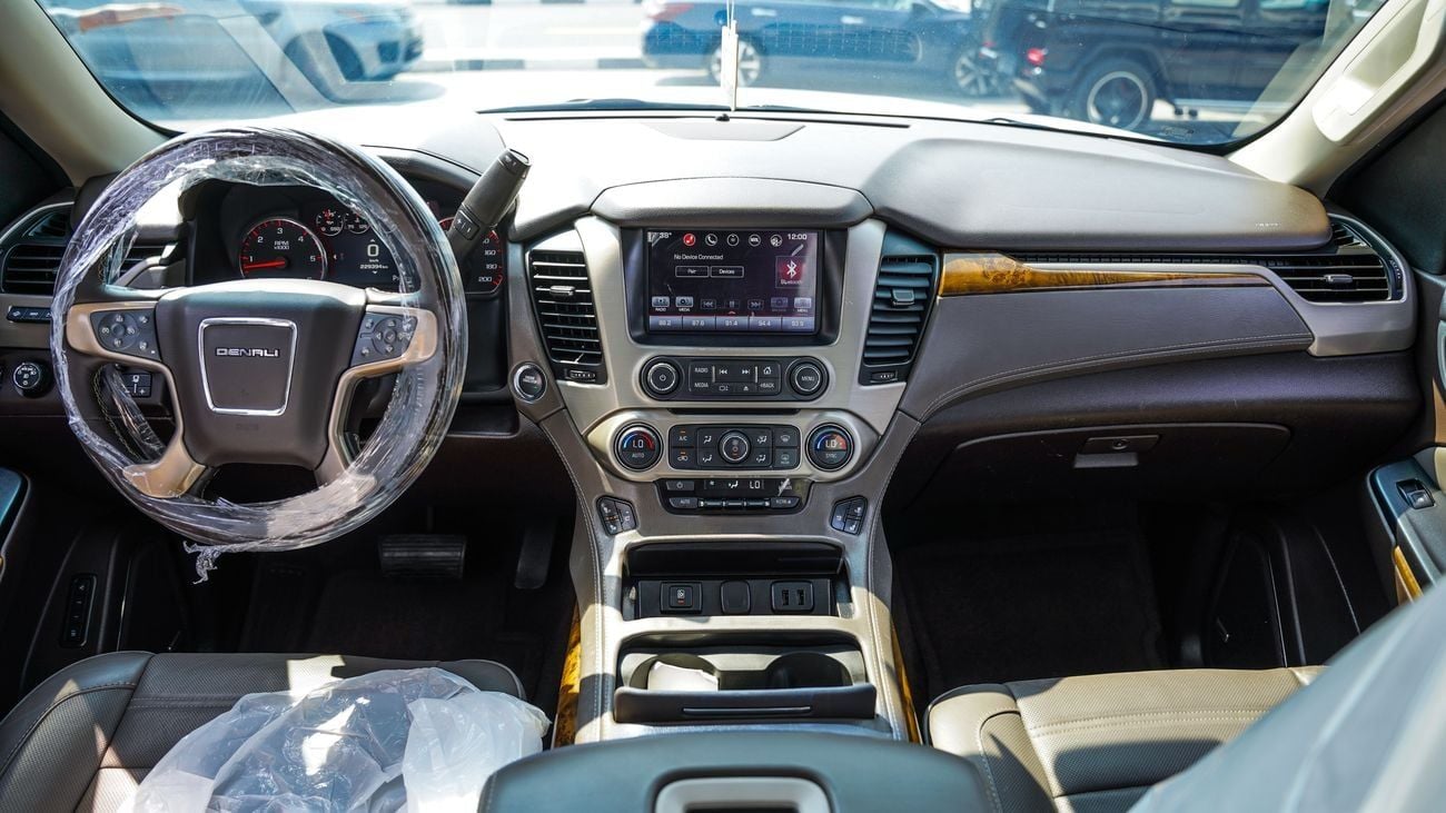 GMC Yukon DENALI