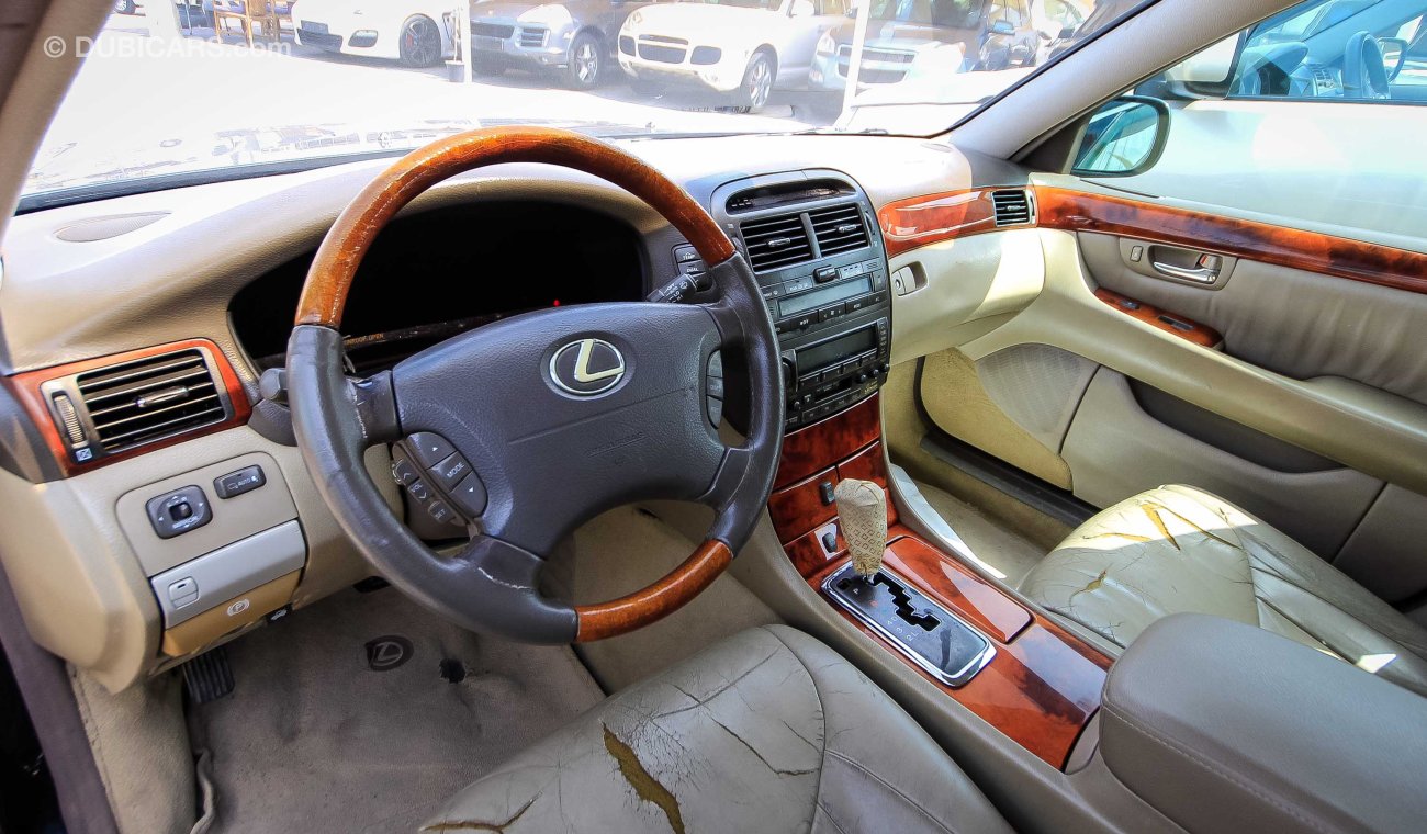 Lexus LS 430