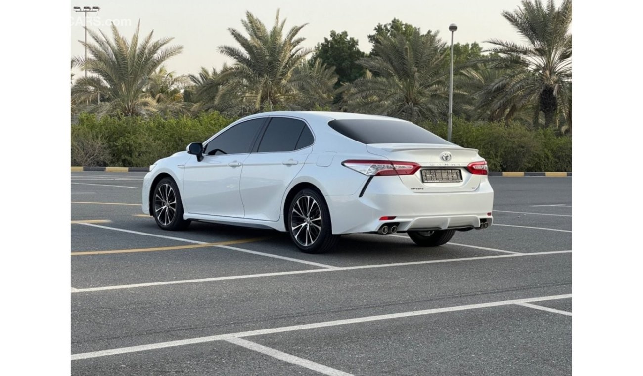 Toyota Camry Sport