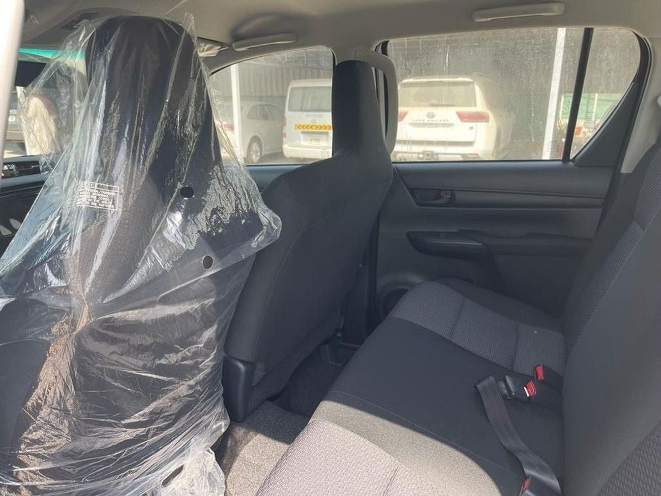 تويوتا هيلوكس 2025 Toyota Hilux DLX-G1 DC 2.4L MT Diesel (Power Window)