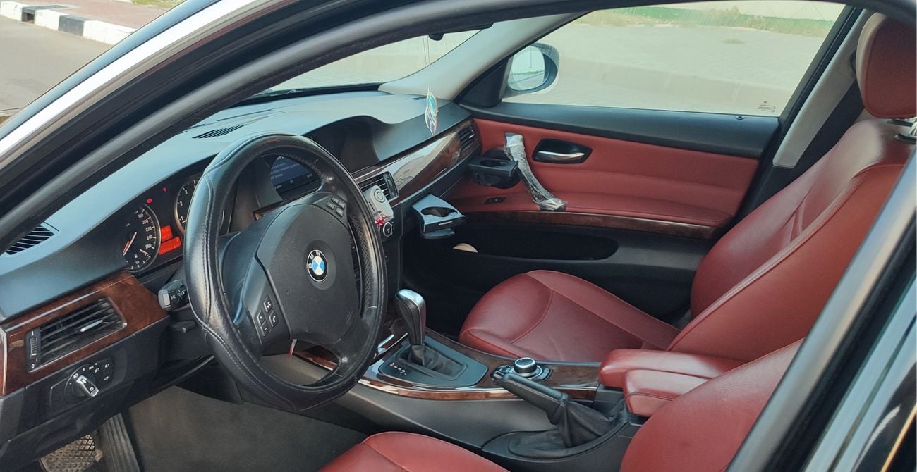 بي أم دبليو 325