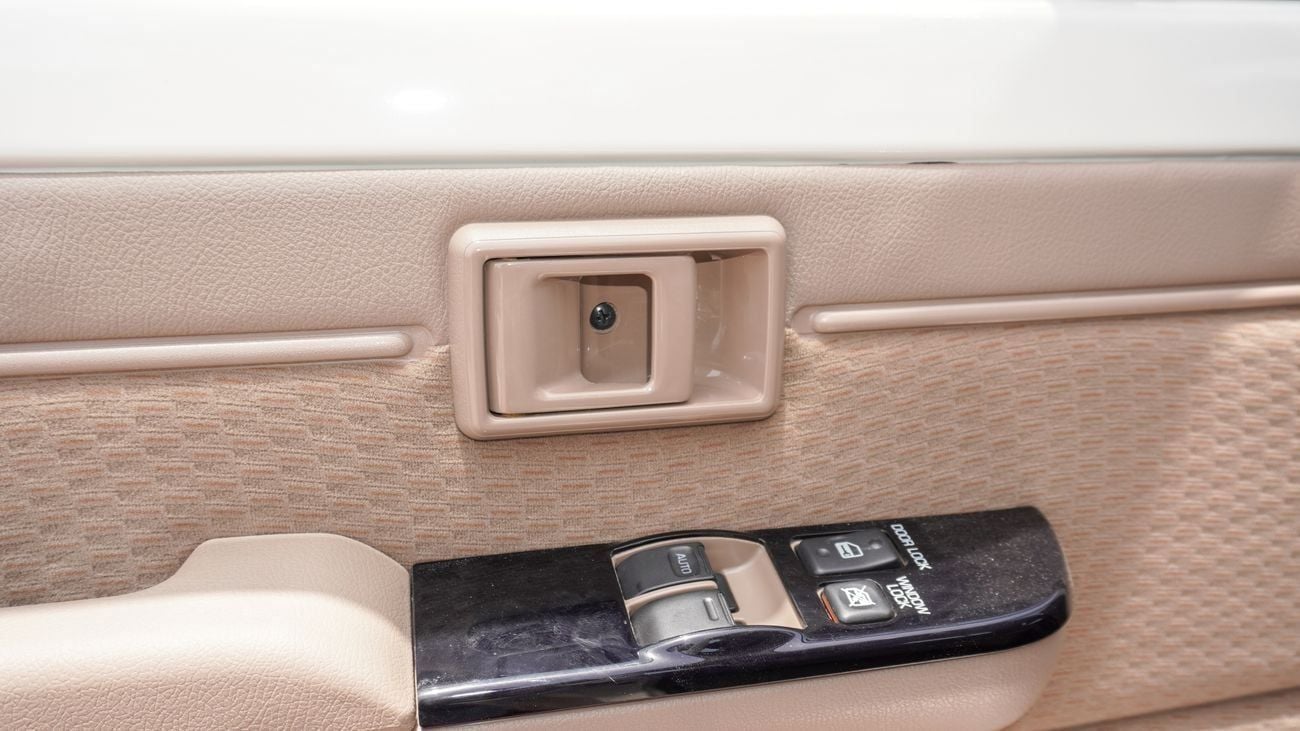 Toyota Land Cruiser Pick Up LX 4.0 L V6