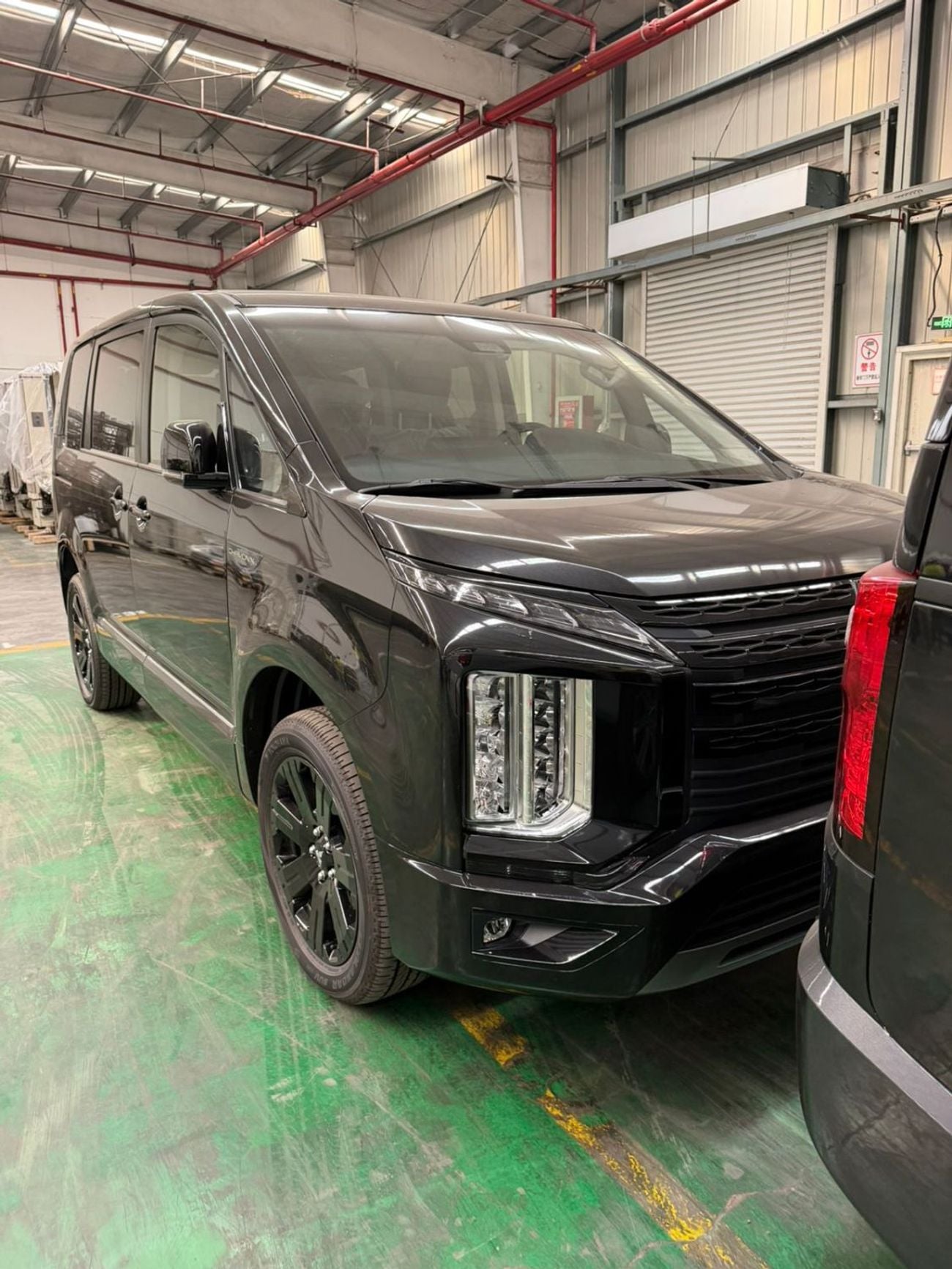 Mitsubishi Space Gear Mitsubishi Delica LHD. Very rare spec!!!