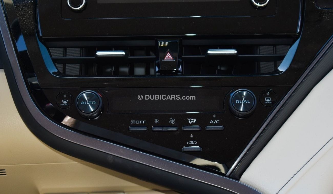 Toyota Camry GLE (( Hybrid )) 2.5L Petrol White color 4cyl , A/T, 4X2 FWD