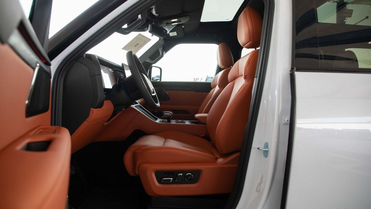 ROX 01 PRESTIGE VIP 7SEATS 1.5L PLUG-IN LONG RANGE FOR LOCAL