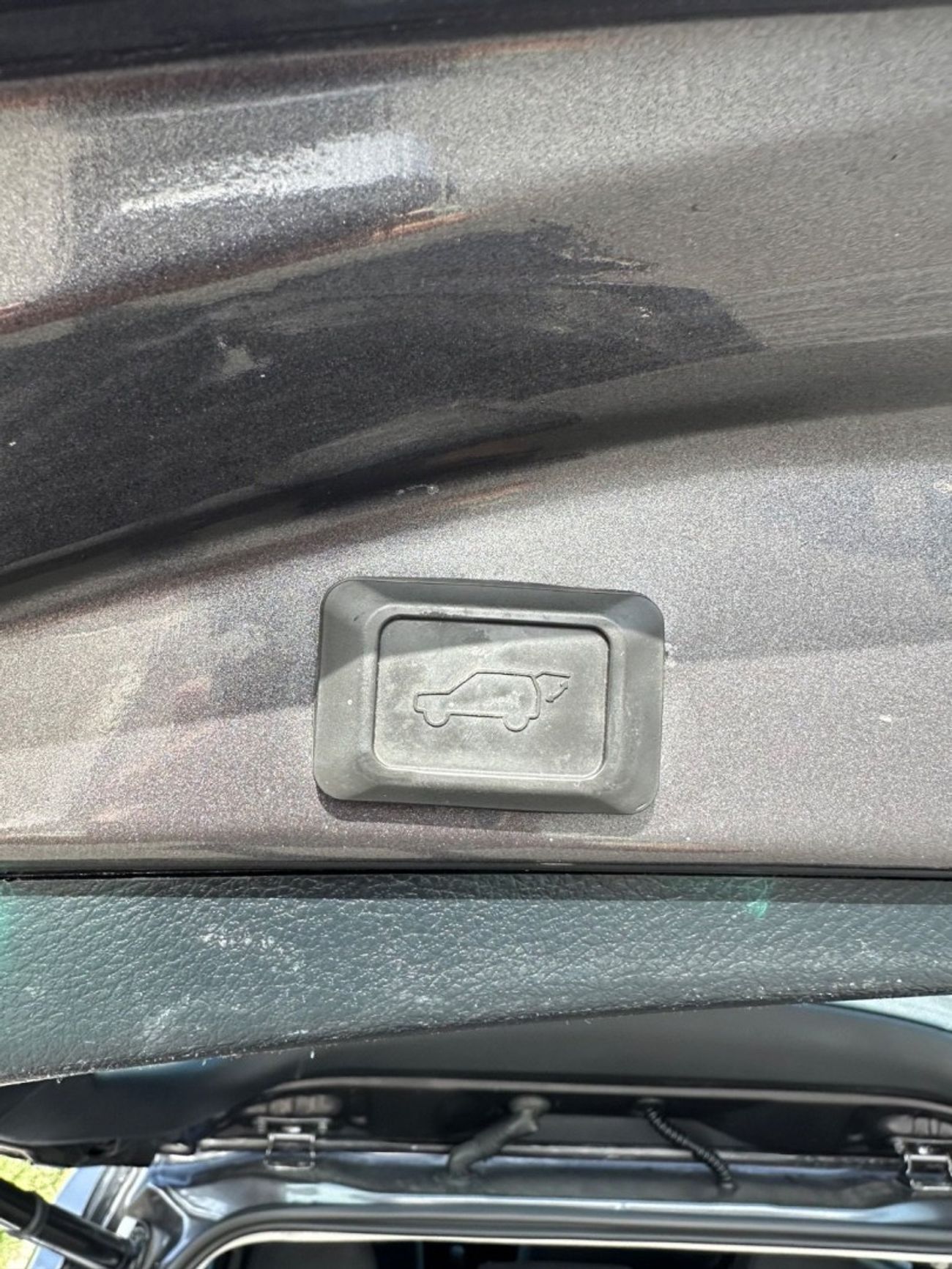 تويوتا راف ٤ XLE 2.5L Hybrid XLE Sunroof, Full Option