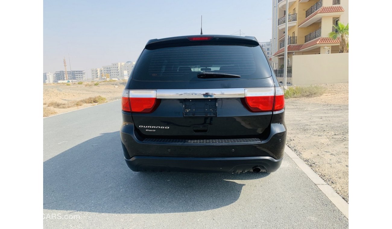 دودج دورانجو AWD GCC 3.6L V6 MINT CONDITION