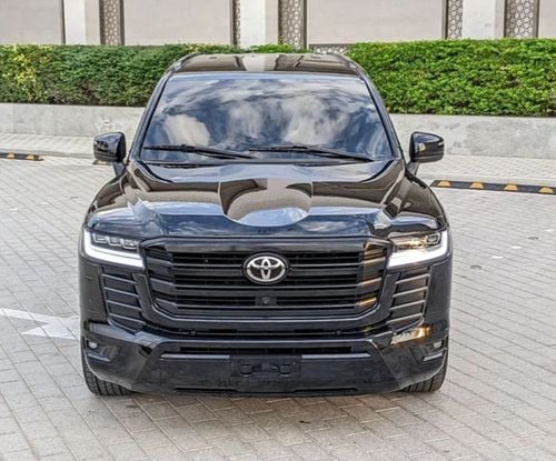 Toyota Land Cruiser GXR Toyota landcruise 2009 Model Facelifted 2025 4.0L V6 petrol Engine Colour Black push start Trans
