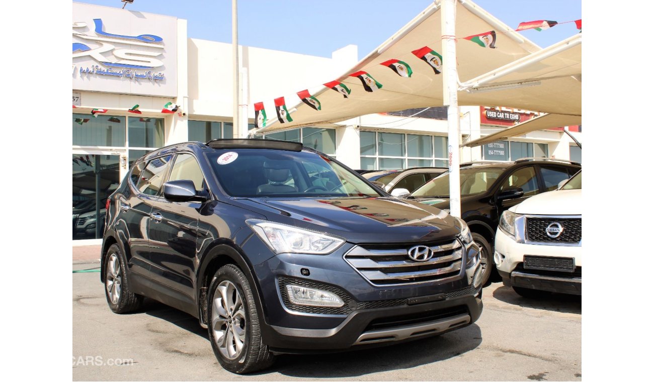 Hyundai Santa Fe GCC - ACCIDENTS FREE - CAR IS IN PERFECT CONDITION INSIDE OUT