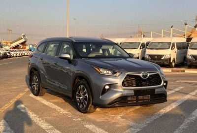 Toyota Highlander  2022 Toyota Highlander Hybrid Full Option Gcc -2.5L V4 - Rear Camera & Sensor - Leather Seat - S