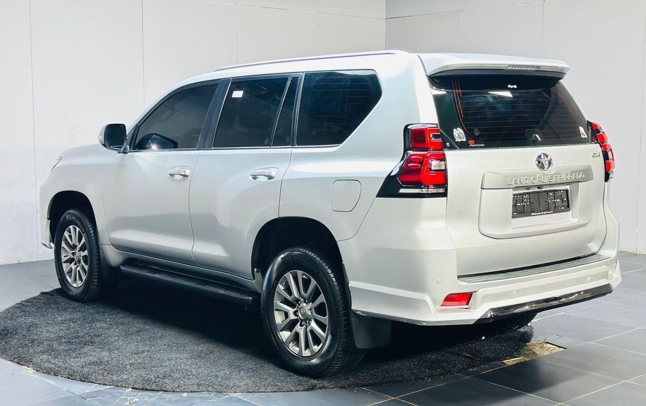 تويوتا برادو GXR 2.7L (164 HP) 4WD (7 Seater)