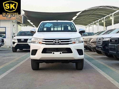 Toyota Hilux DLX-G1 / NARROW BODY / M/T / 2.4L V4 DIESEL / 4WD (CODE # DLX-G1)