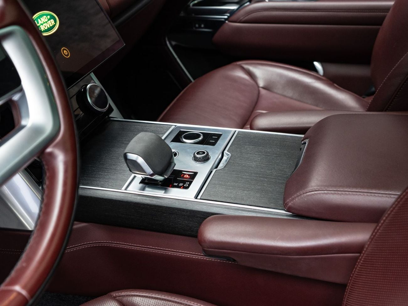 Land Rover Range Rover AUTOBIOGRAPHY BUY NOW, PAY 2027 | THE BLACKLINE STANDARD | 2022 Range Rover Autobiography, 2027 Warranty, GCC