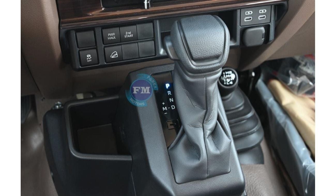 Toyota Land Cruiser Pick Up Double Cab LX-Z 2.8L Diesel 4WD 5 Seater Automatic