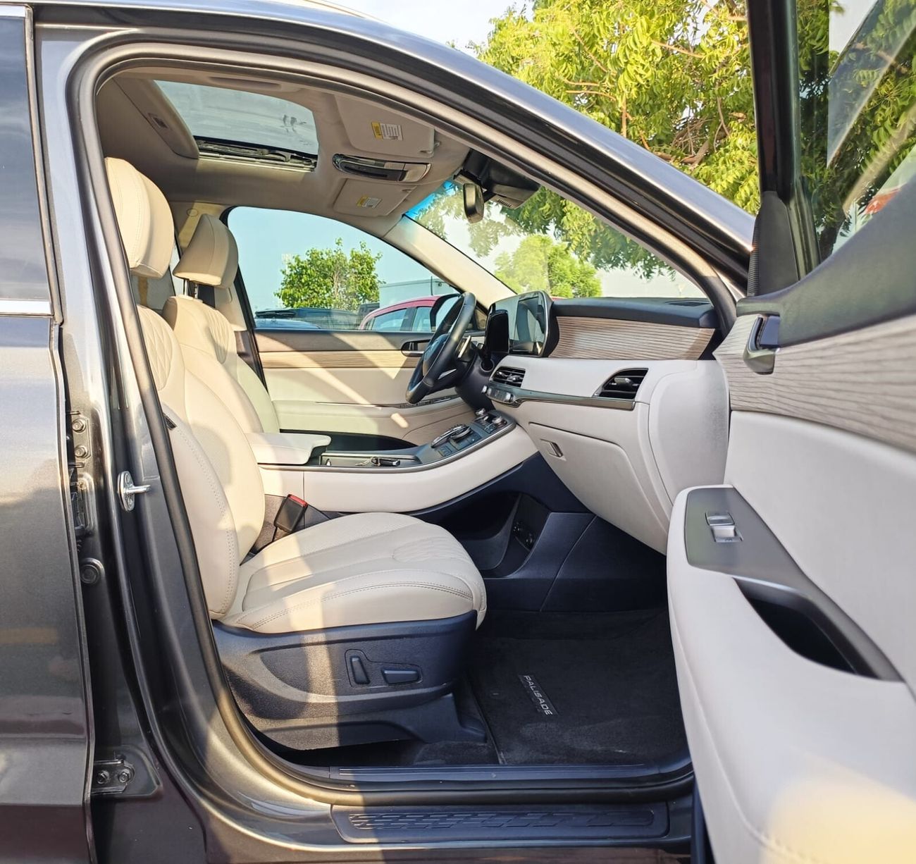 Hyundai Palisade SEL/ ROYAL ELITE EDITION/ SUNROOF/ LEATHER/ LANE ASSIST/ RADAR/ LOT#105203