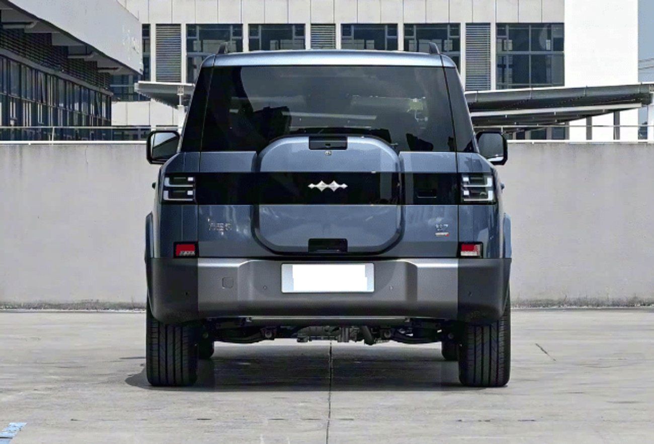 بي واي دي ليوبارد تيتانيوم 7 Ultra