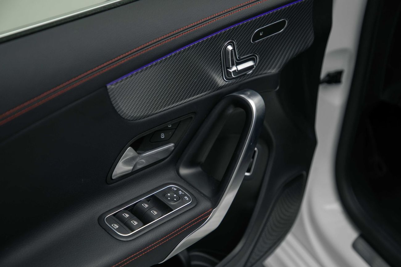 Mercedes-Benz A 200 L Fashion 1.3L - White Inside Black | Export Only