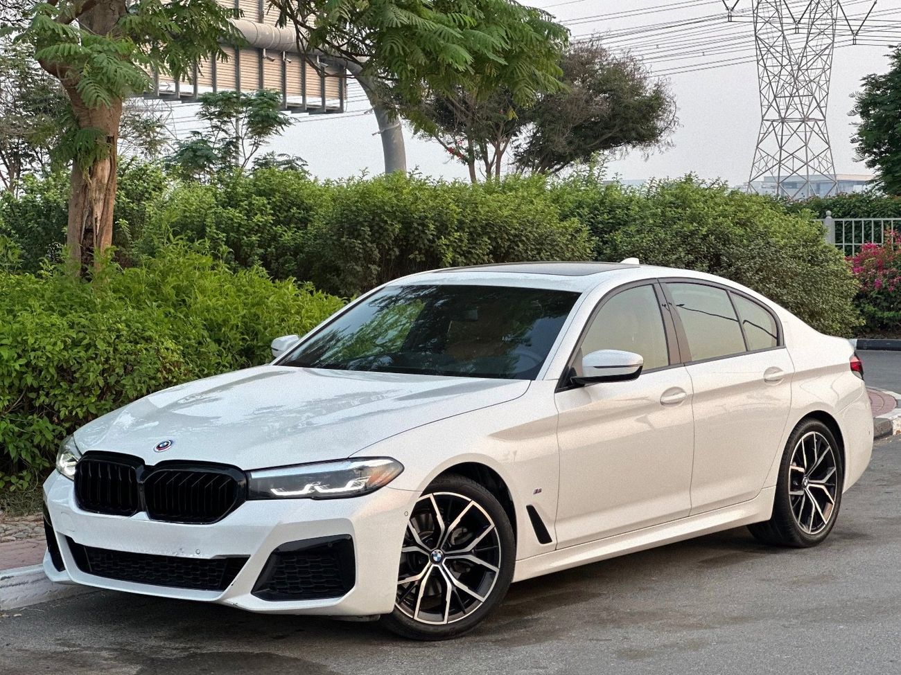 بي أم دبليو 520i M-kit