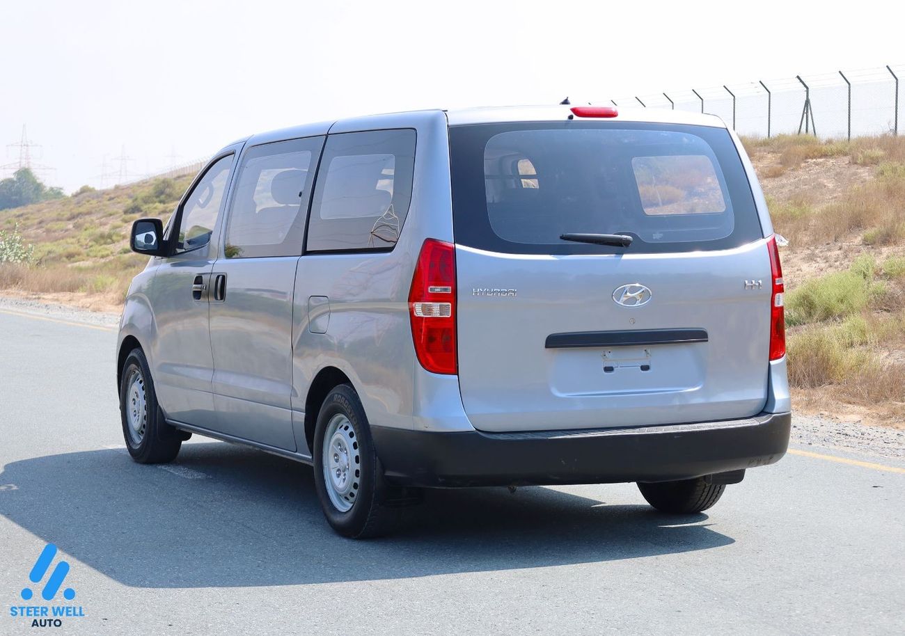 Hyundai H-1 GL Crew