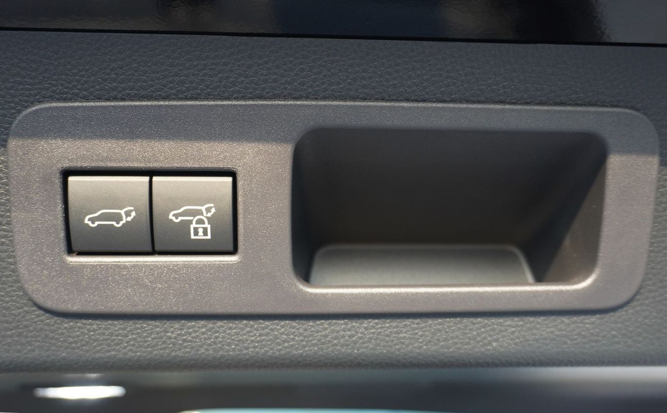 Toyota Land Cruiser 3.5T VXR Hybrid