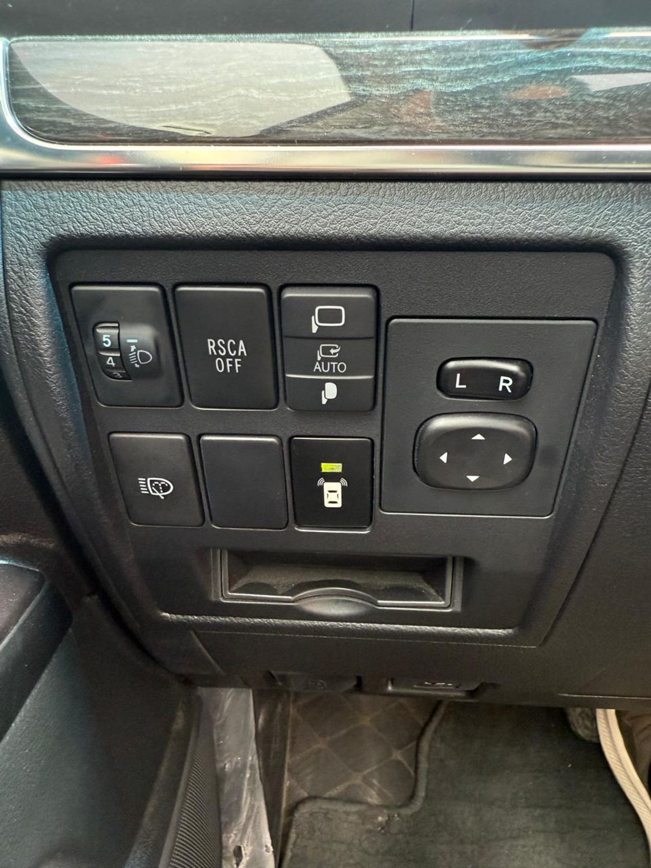 تويوتا لاند كروزر Land Cruiser GXR 4.0L Petrol V6 Grand Touring Full Option 2021 Model