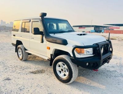 Toyota Land Cruiser diesel right hand drive 4.5L only for export available