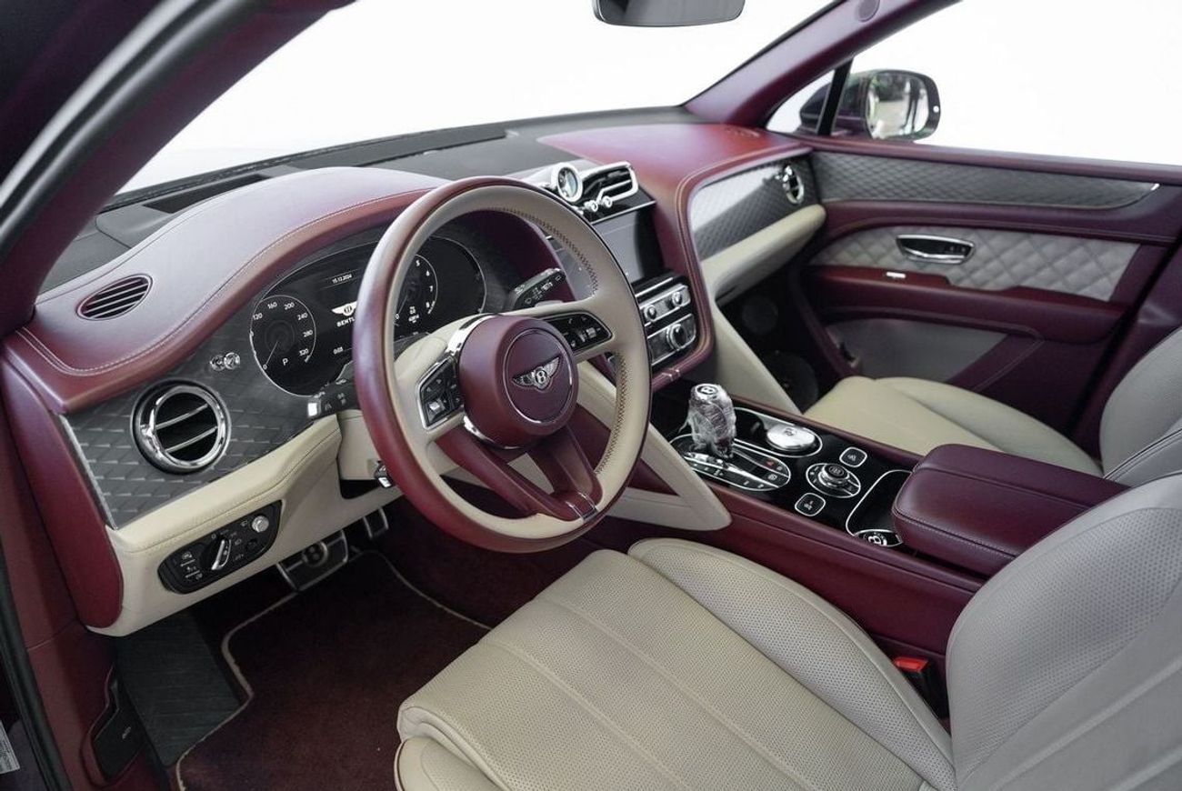 Bentley Bentayga FIRST EDITION Bentley Bentayga V8