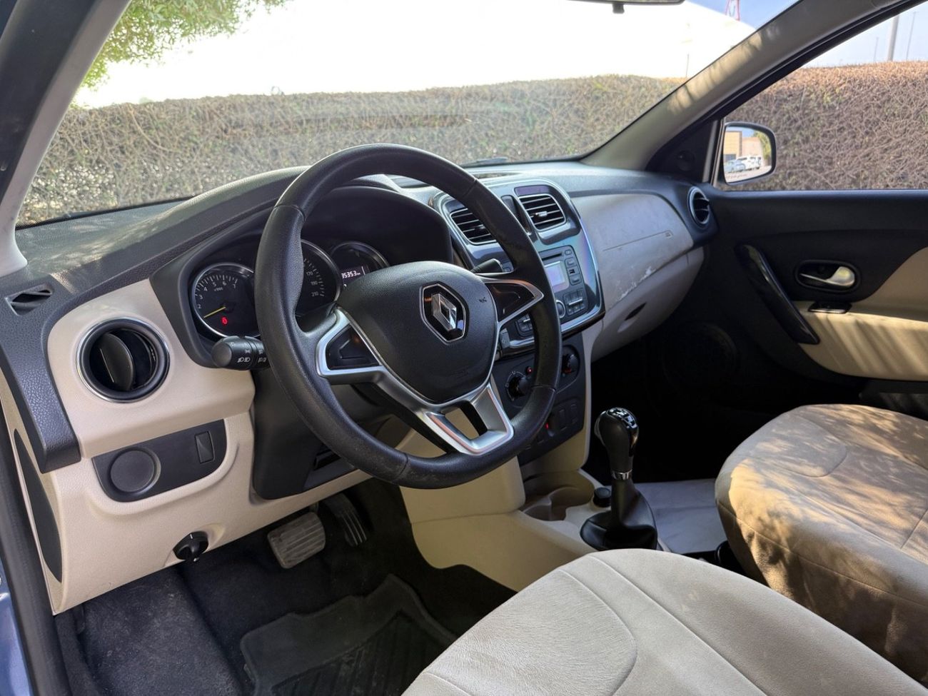 رينو سيمبول Renault Symbol 2020 Gcc