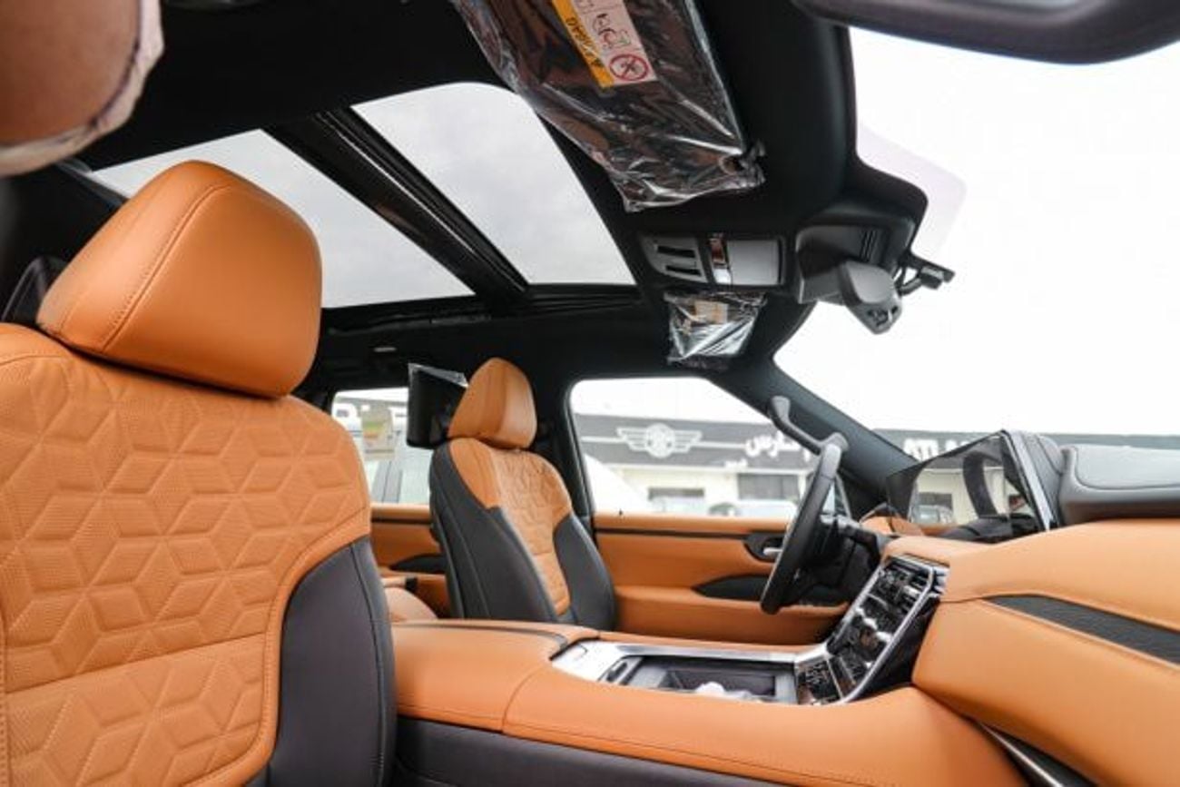 نيسان باترول 3.8L PTR SE WITH PANORAMA AND LCD FOR LOCAL WITH WARRANTY