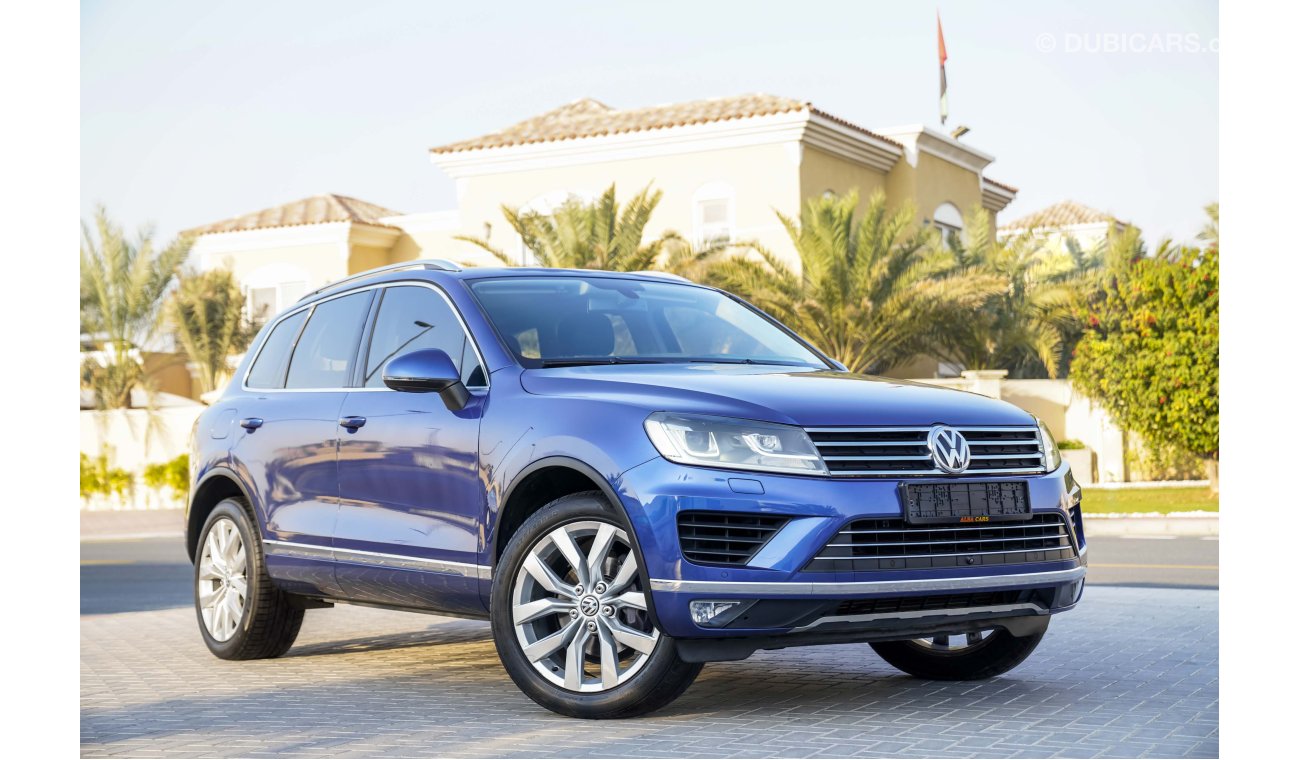 فولكس واجن طوارق Sports 2015 - Immaculate Condition - AED 1,547 PM Only - 0% DP