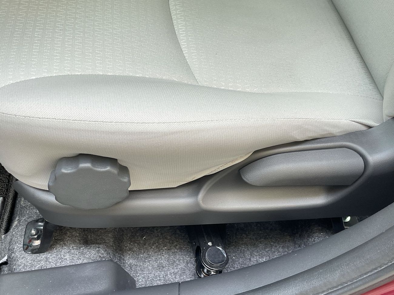 Mitsubishi Attrage 1200