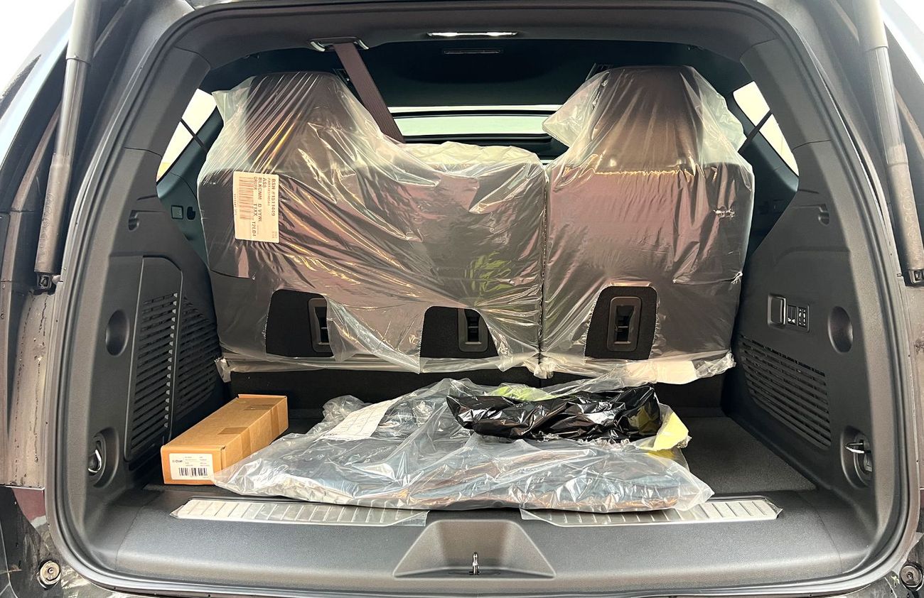 Chevrolet Tahoe High Country 2025  2.7 | V4  (Export Only)