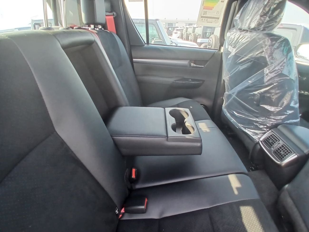 Toyota Hilux Toy. Hilux D/cab P/up 4x4 2.8L Diesel  GR-S - NO RADAR