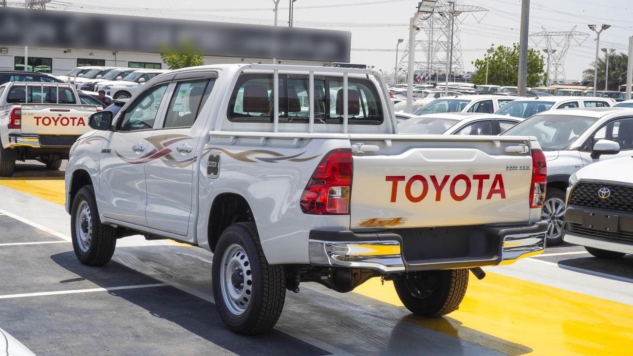 Toyota Hilux 2.4 L d