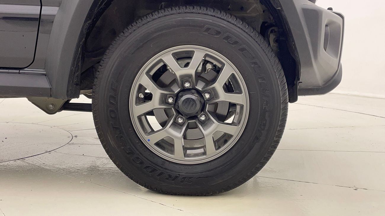 سوزوكي جيمني GLX 1.5 | بدون دفعة مقدمة | اختبار القيادة في المنزل