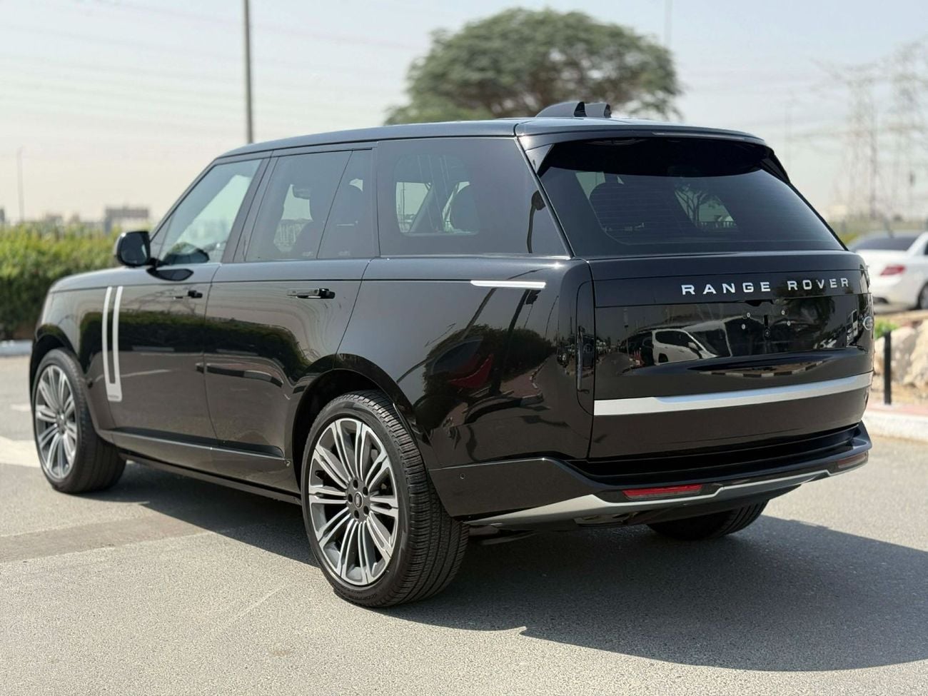 لاند روفر رينج روفر Autobiography P530 4.4L