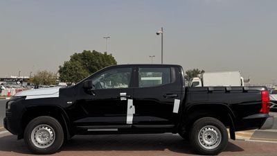 Mitsubishi L200 L200 2.4L petrol double cabin