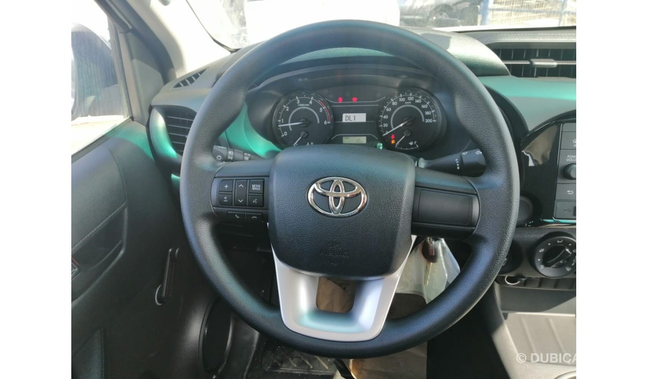 Toyota Hilux DIESEI L 2.4 MANUAL  GEAR