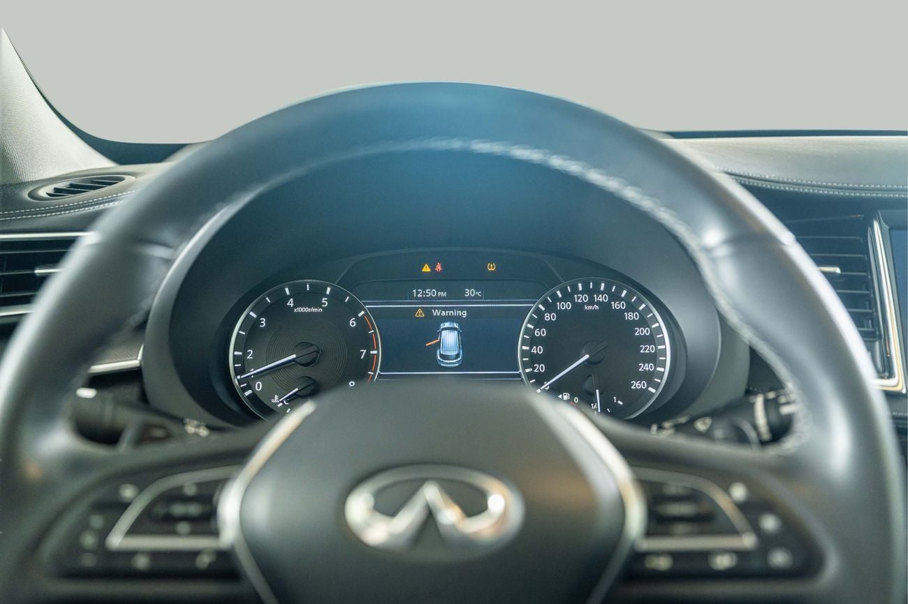 إنفينيتي QX50 LUXE 2.0