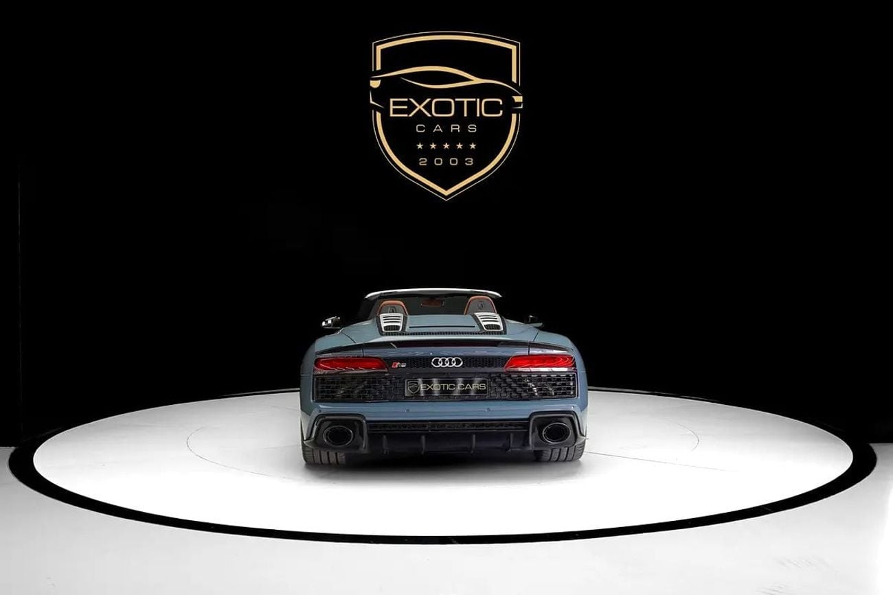 Audi R8 V10 PLUS Spyder V10 Plus 5.2L