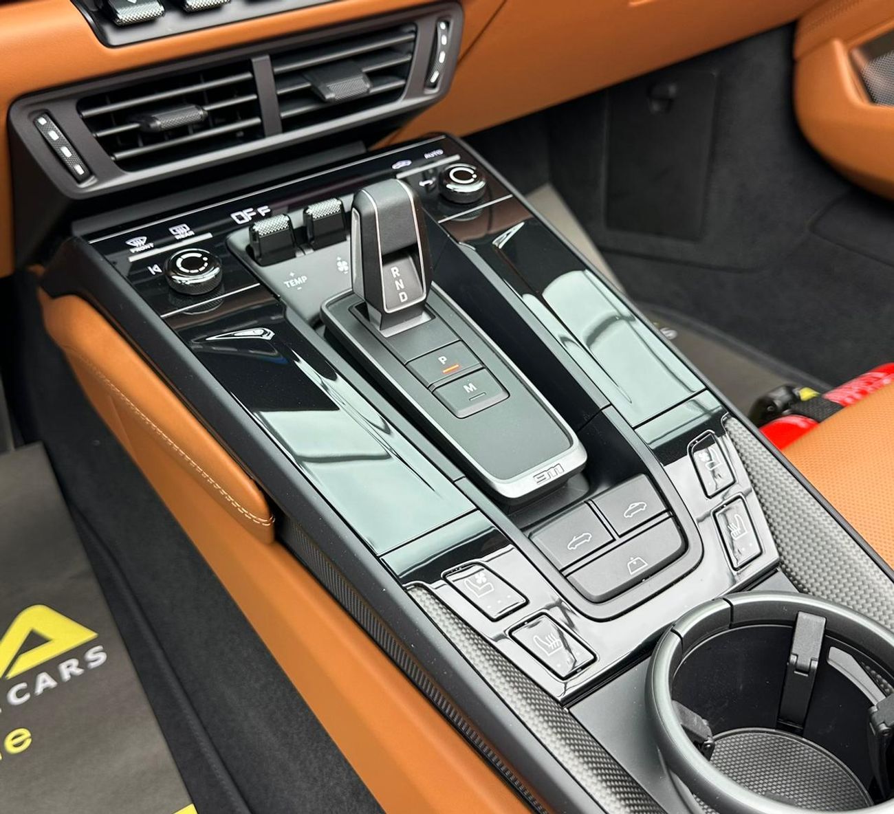 بورش 911 2026 Porsche 911 Carrera 4 GTS T-Hybrid Cabriolet, 11/2030 Porsche Warranty, 11/2028 Porsche Service