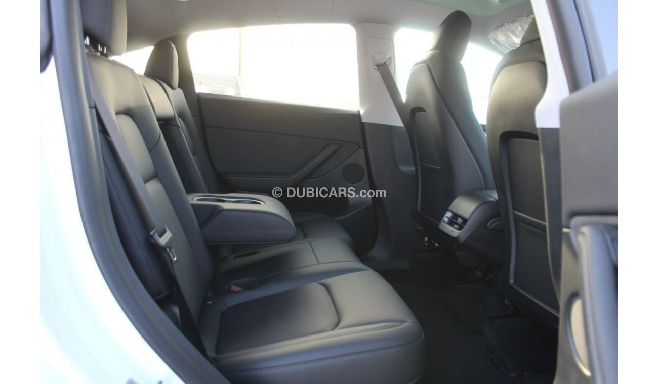 Tesla Model Y 2022 TESLA Y