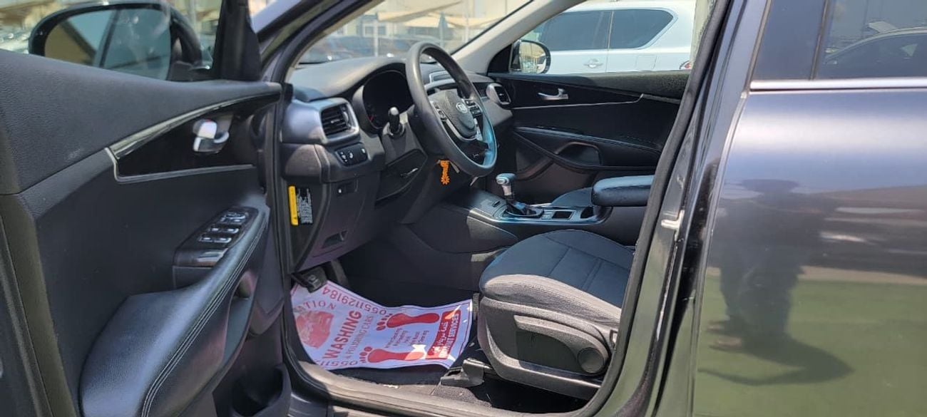 Kia Sorento LX